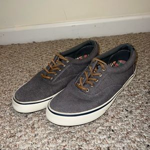 Sperry Lace Up Low Top Canvas Shoes.